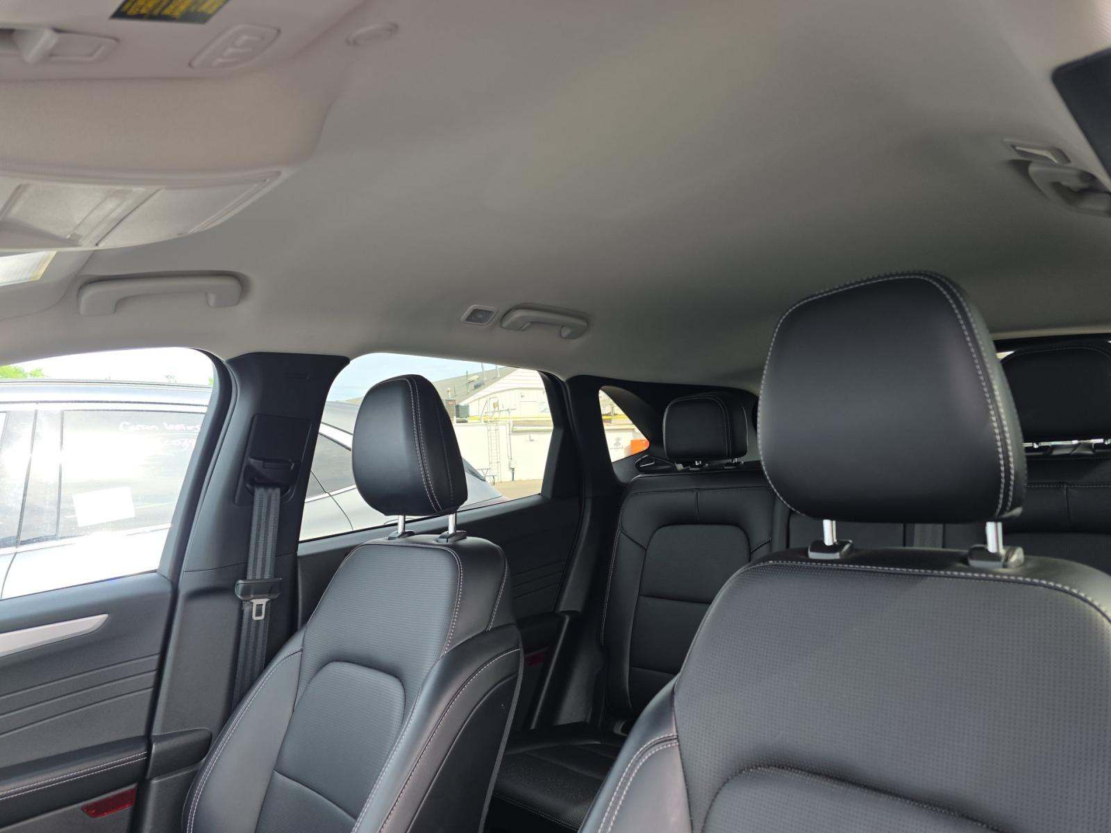 2025 Ford Escape Platinum AWD