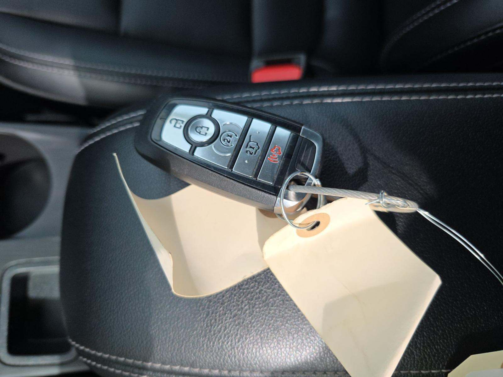 2025 Ford Escape Platinum AWD