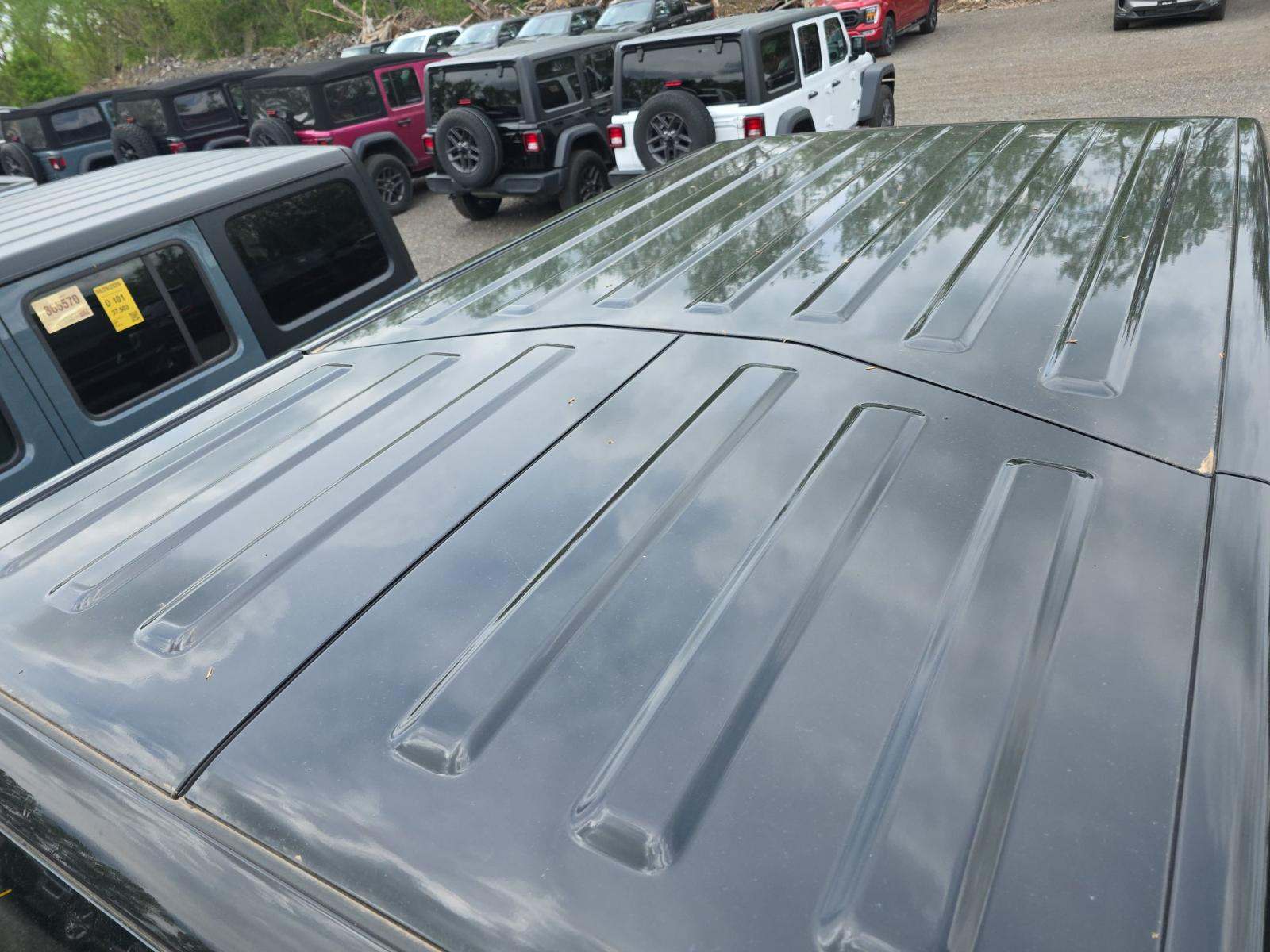 2024 Jeep Wrangler Sahara AWD