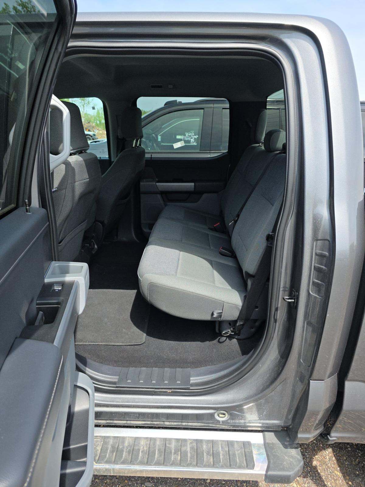 2025 Ford F-150 XLT AWD