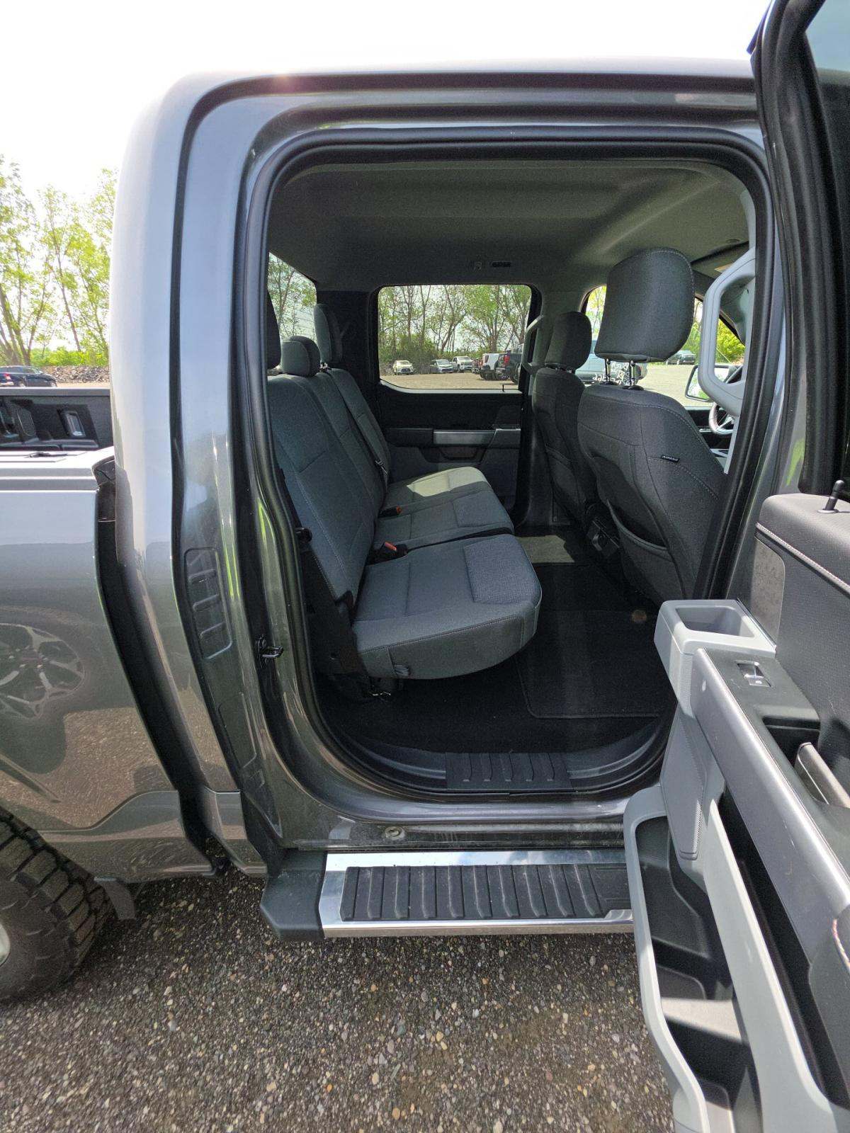 2025 Ford F-150 XLT AWD