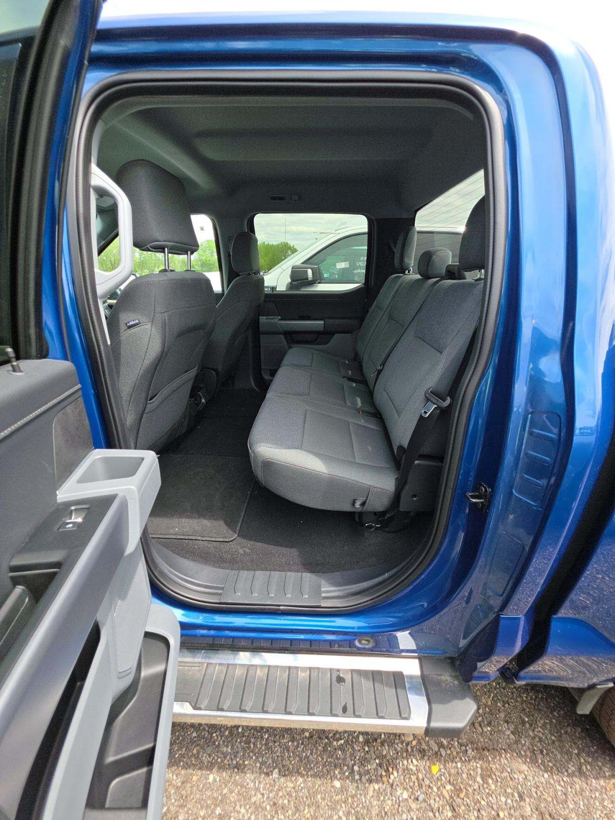 2025 Ford F-150 XLT AWD