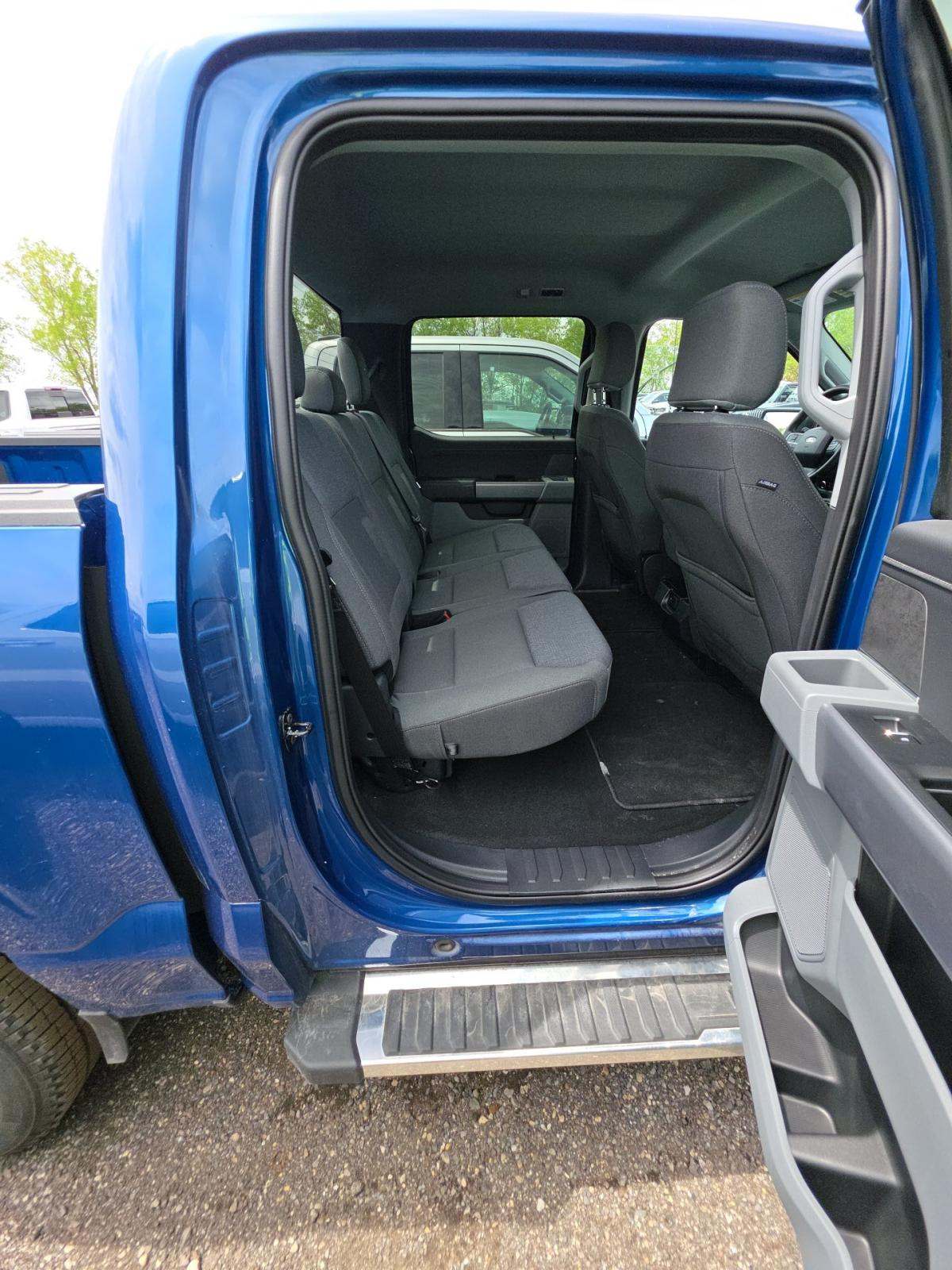 2025 Ford F-150 XLT AWD