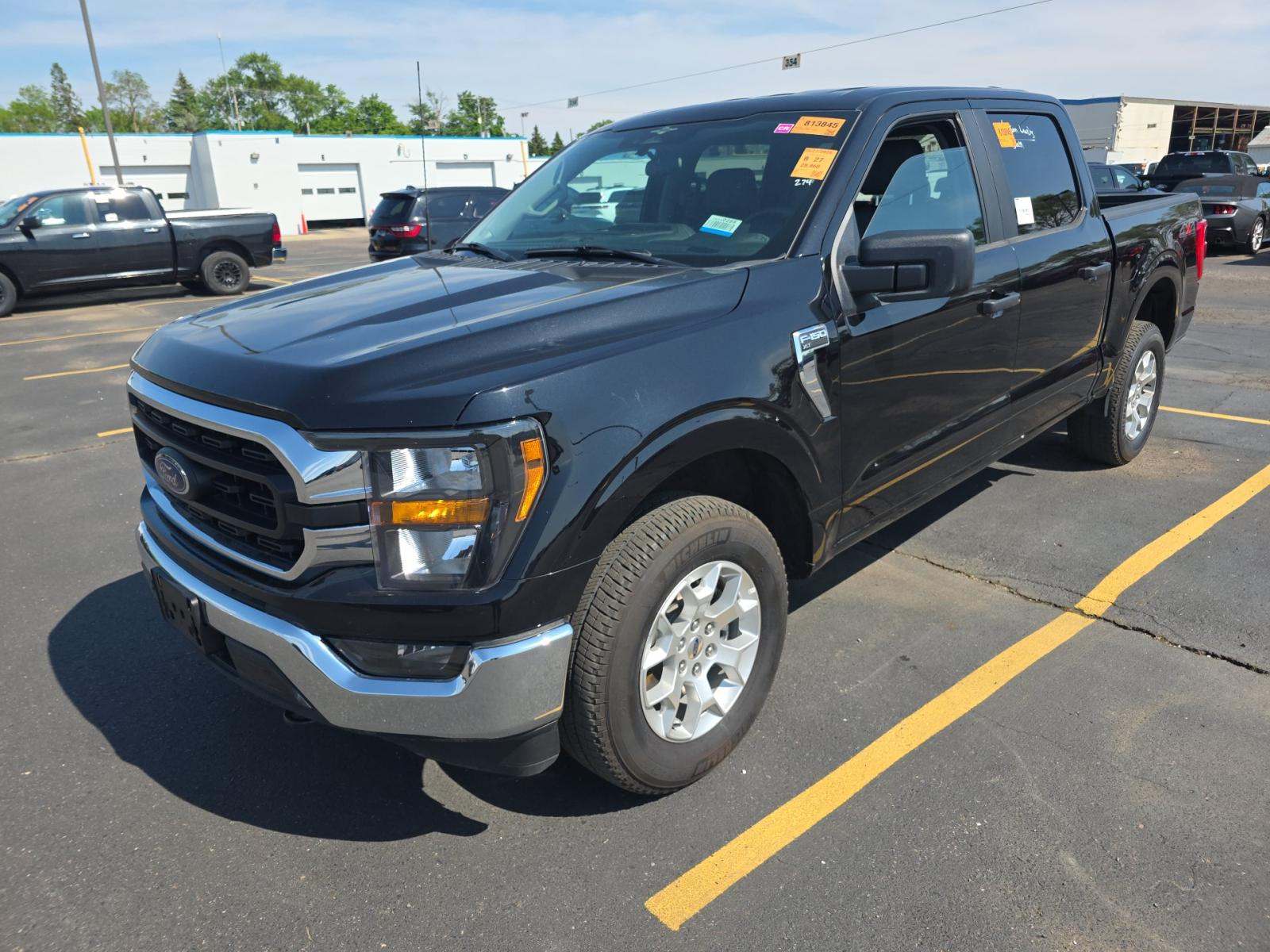 2023 Ford F-150 XLT AWD