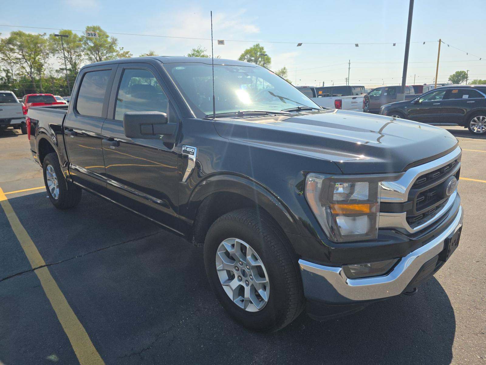 2023 Ford F-150 XLT AWD