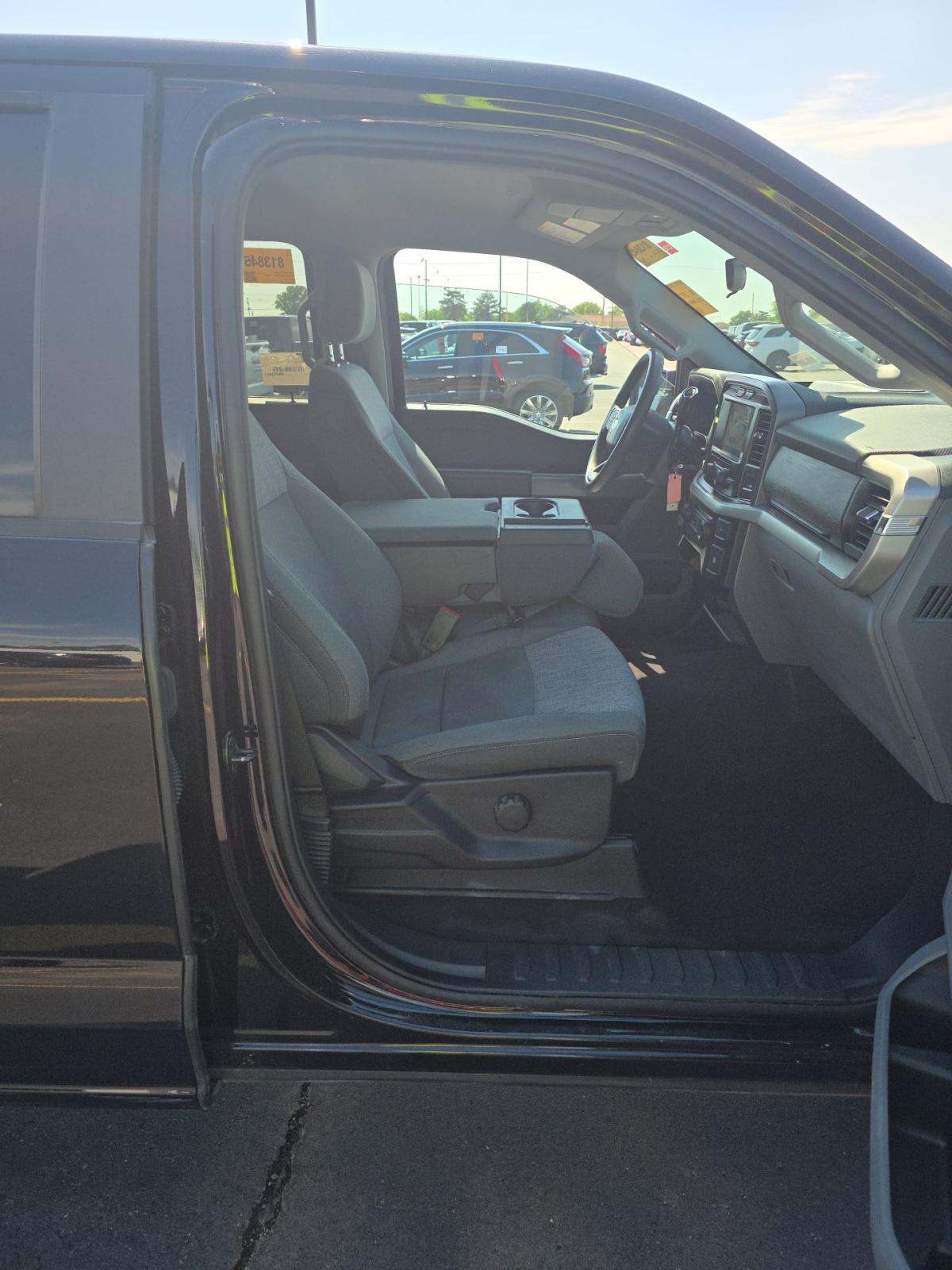 2023 Ford F-150 XLT AWD