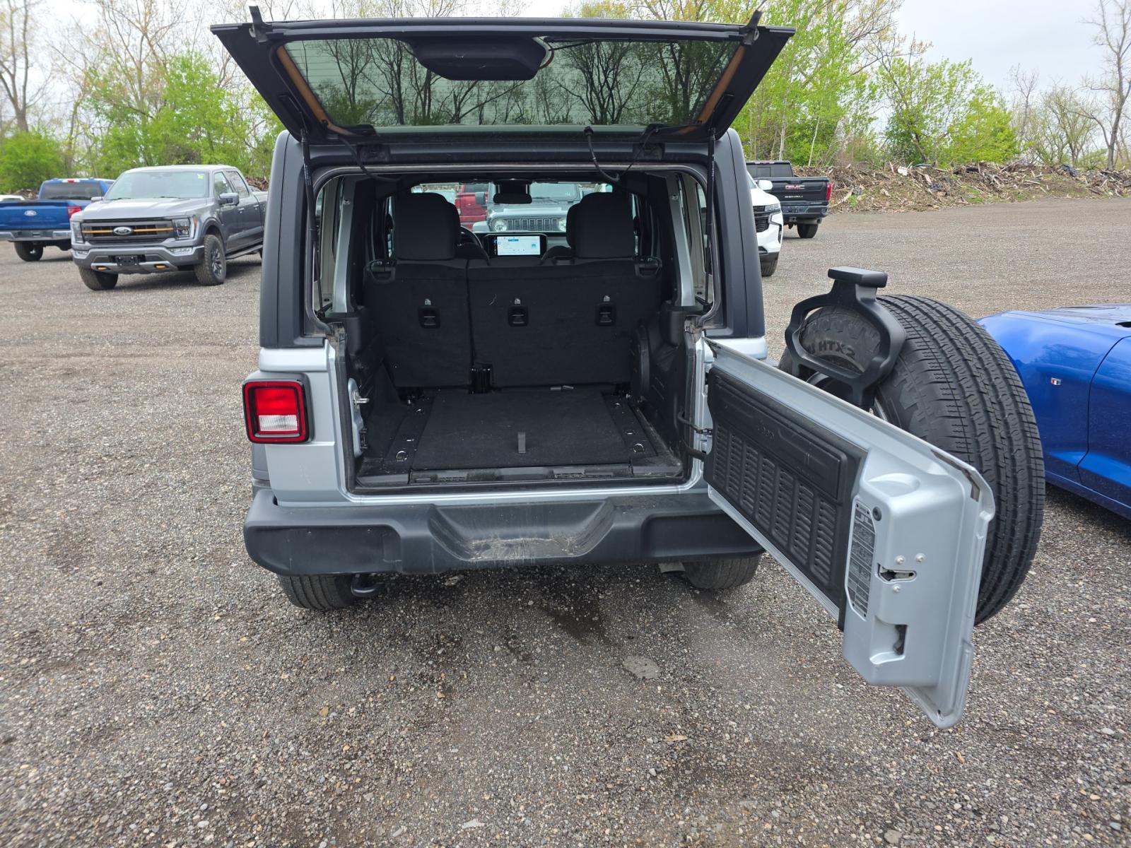 2024 Jeep Wrangler Sport S AWD