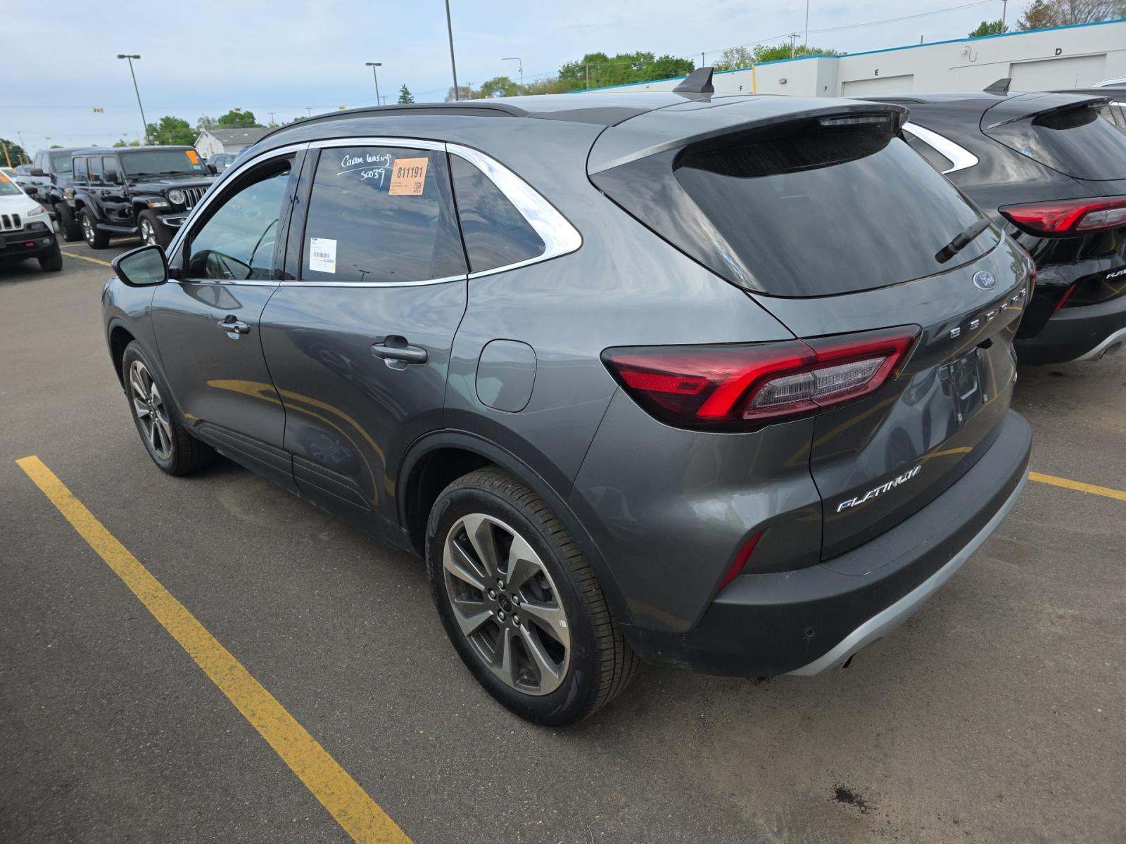 2025 Ford Escape Platinum AWD