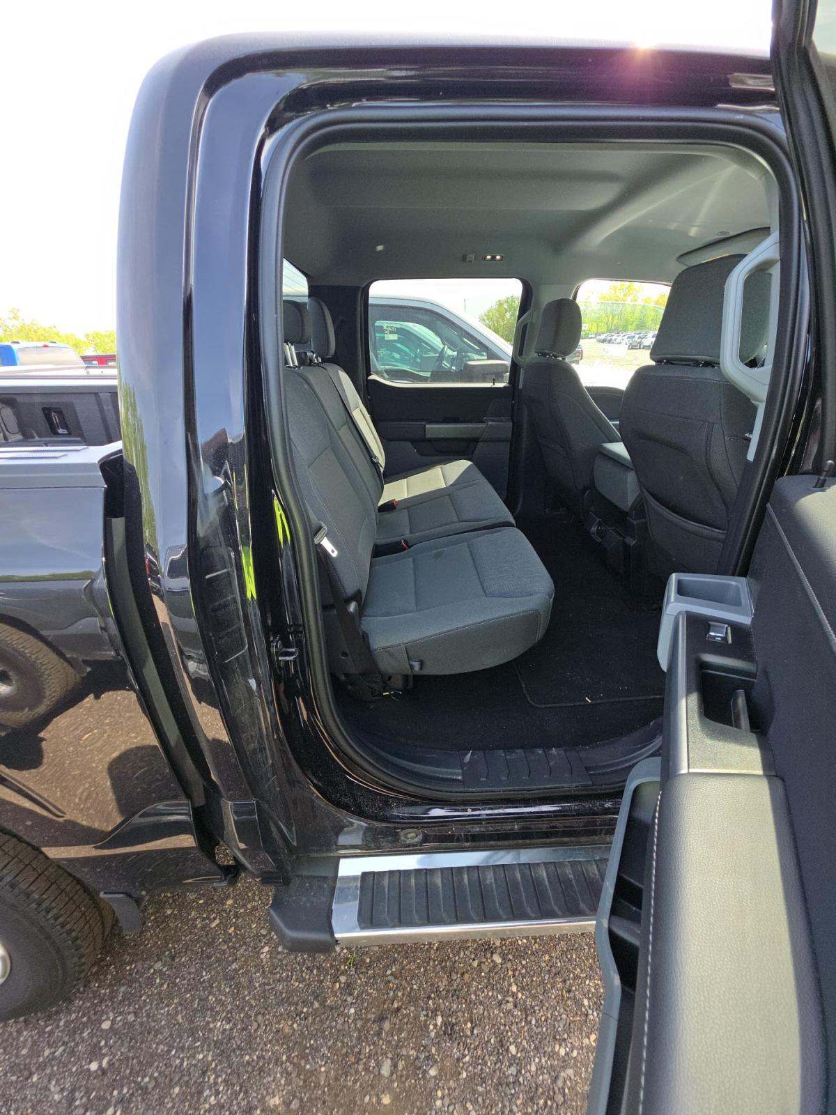2025 Ford F-150 XLT AWD