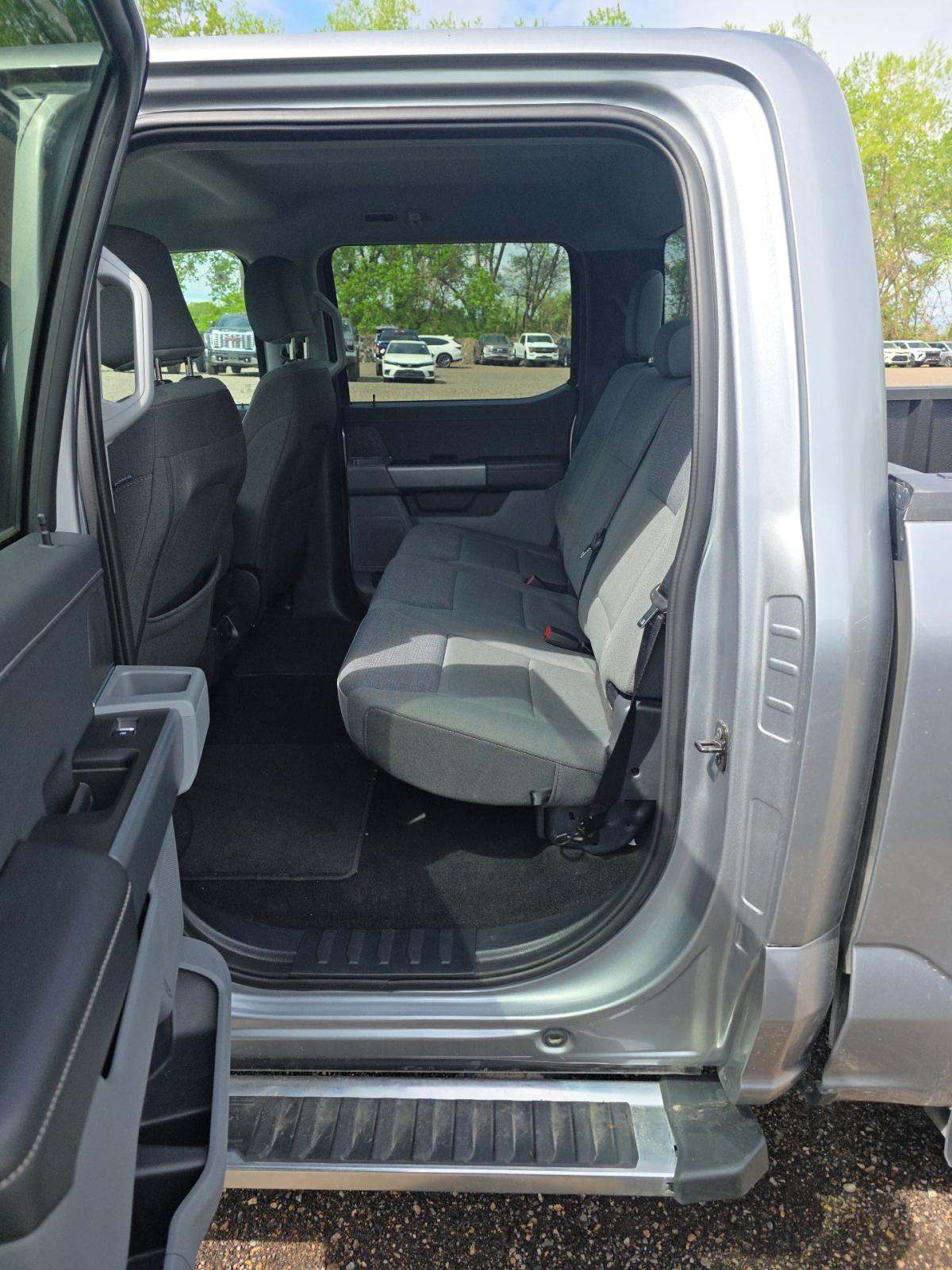 2025 Ford F-150 XLT AWD