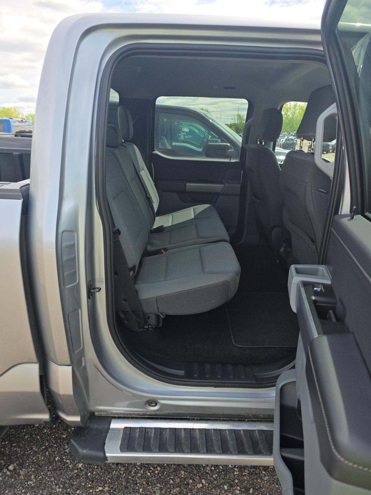 2025 Ford F-150 XLT AWD