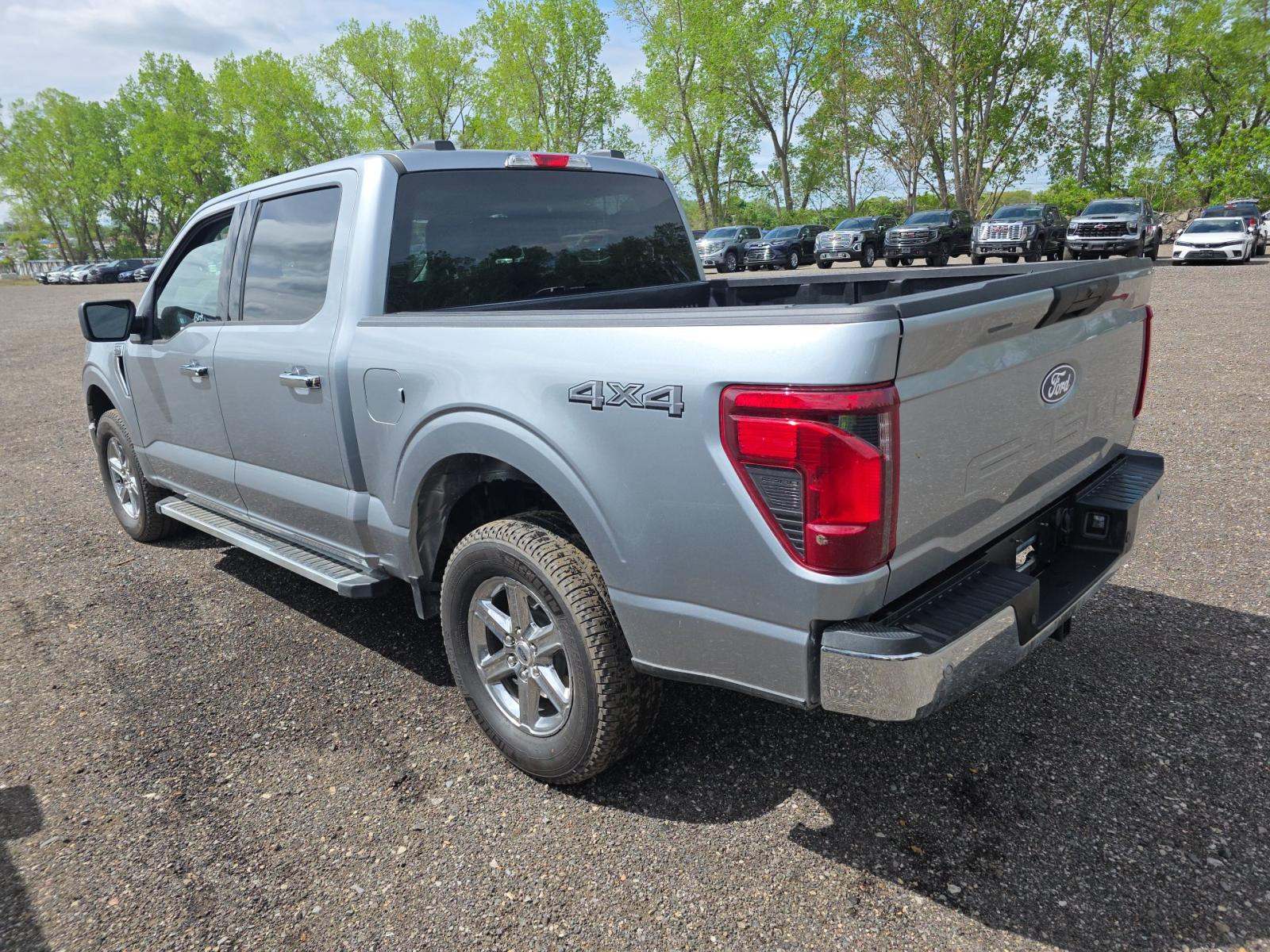 2025 Ford F-150 XLT AWD