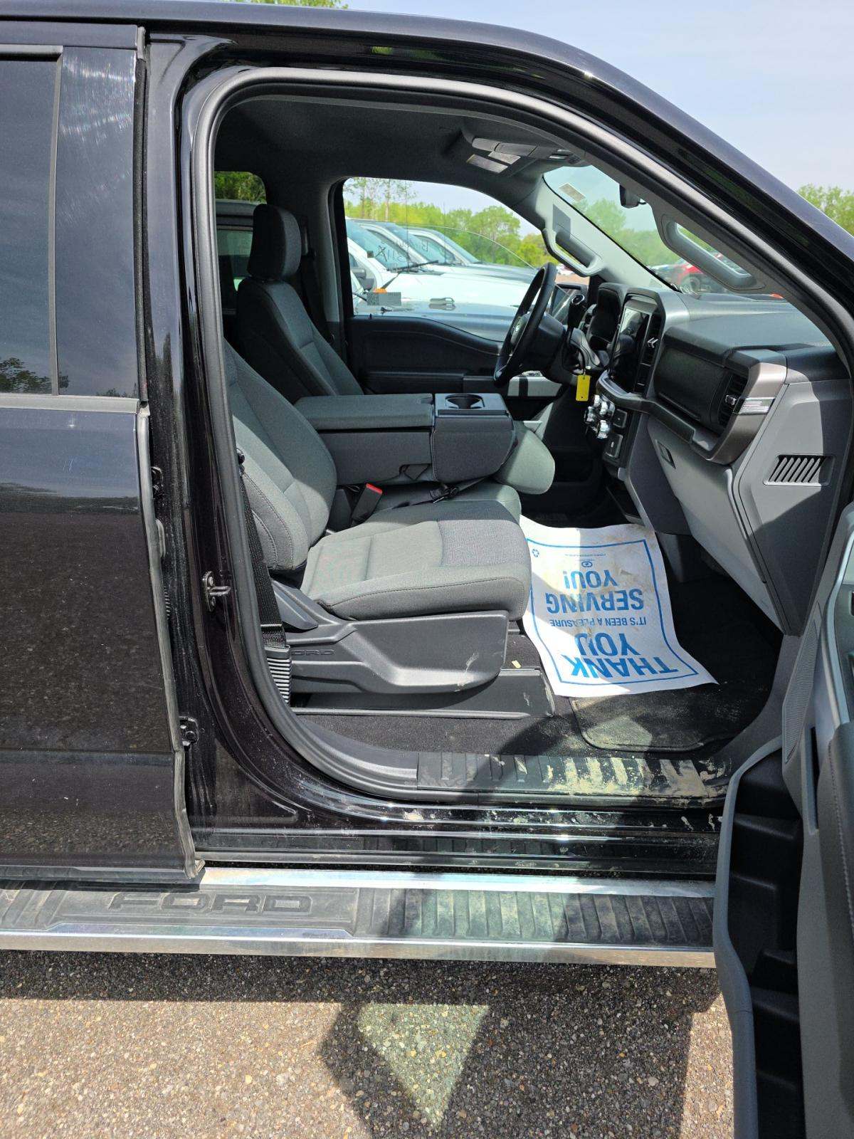 2025 Ford F-150 XLT AWD