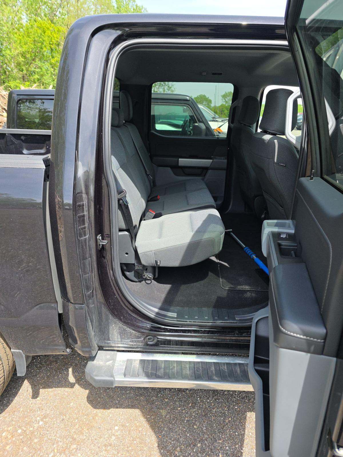 2025 Ford F-150 XLT AWD