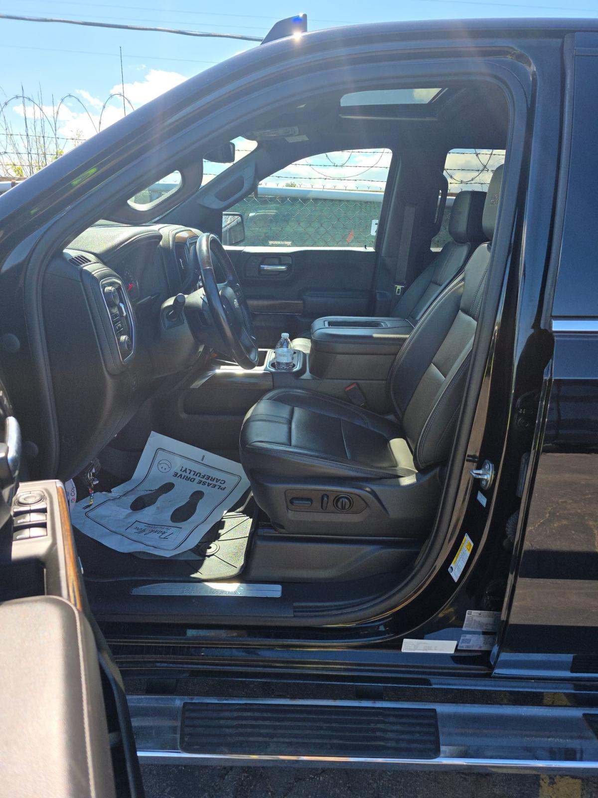2022 Chevrolet Silverado 1500 High Country AWD