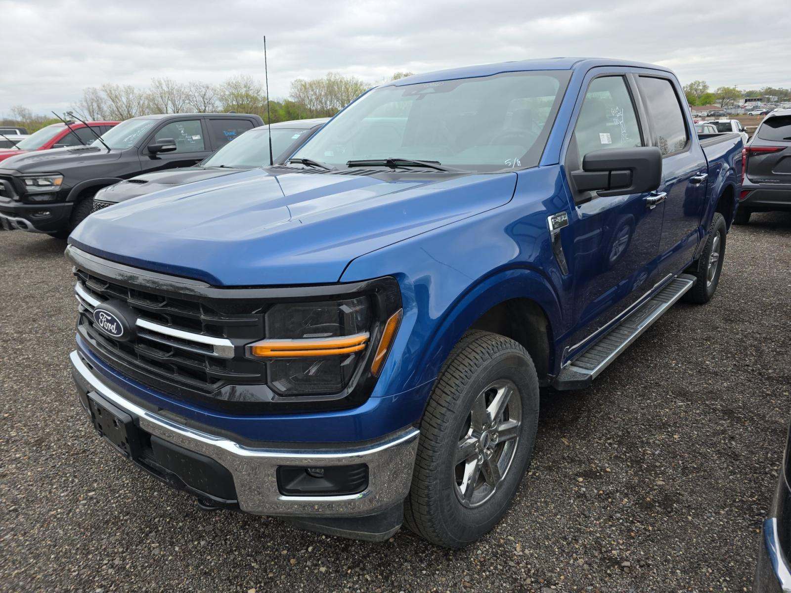 2025 Ford F-150 XLT AWD