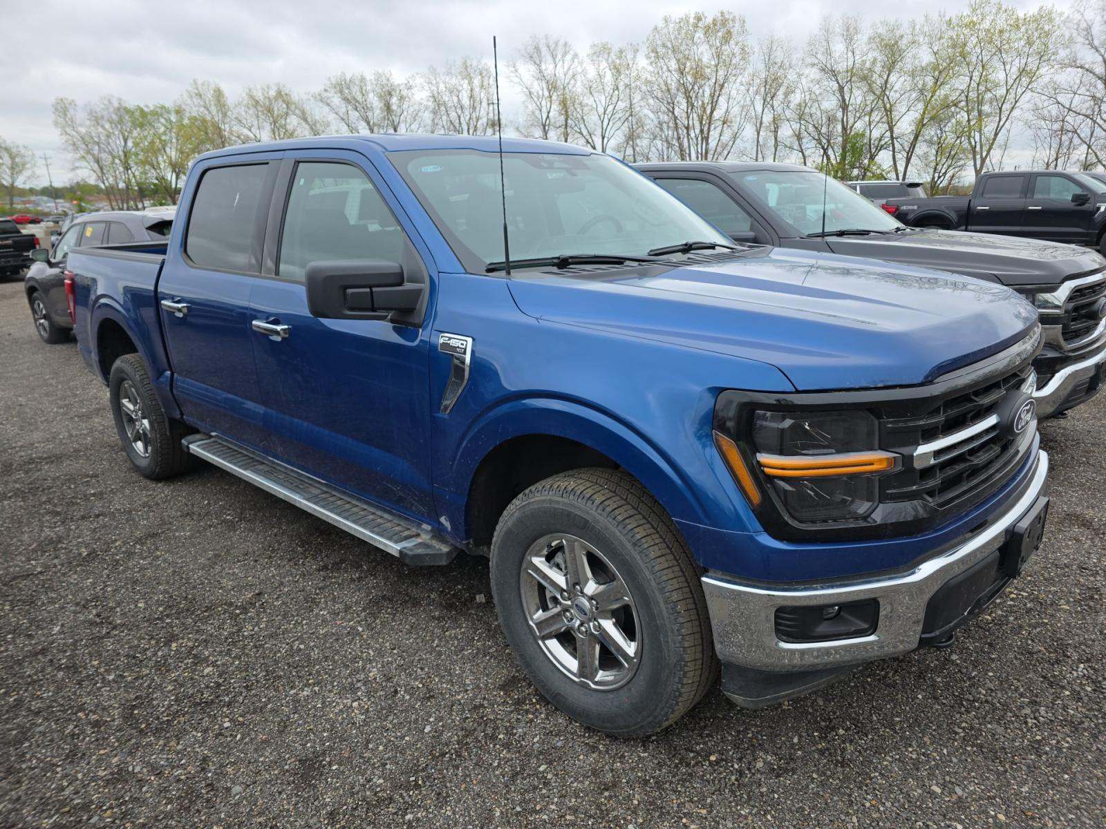 2025 Ford F-150 XLT AWD