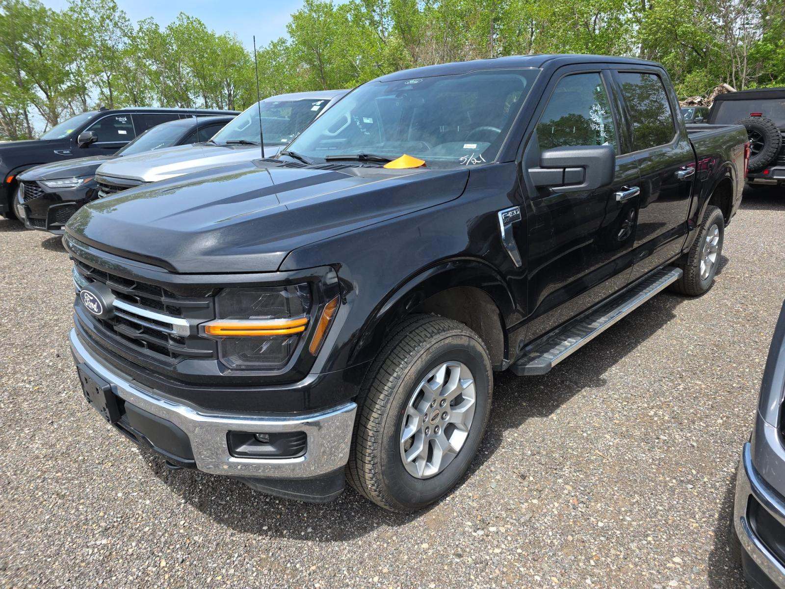 2025 Ford F-150 XLT AWD
