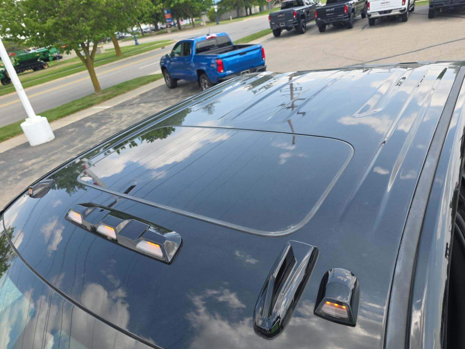 2022 Chevrolet Silverado 3500HD High Country AWD