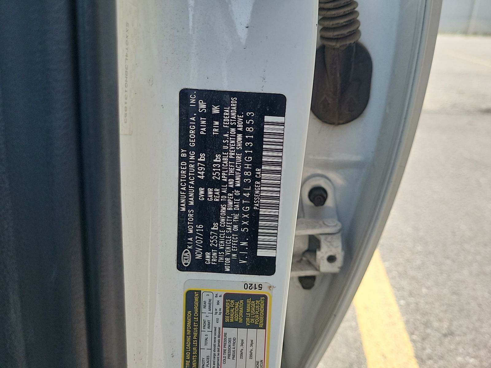 2017 Kia Optima LX FWD