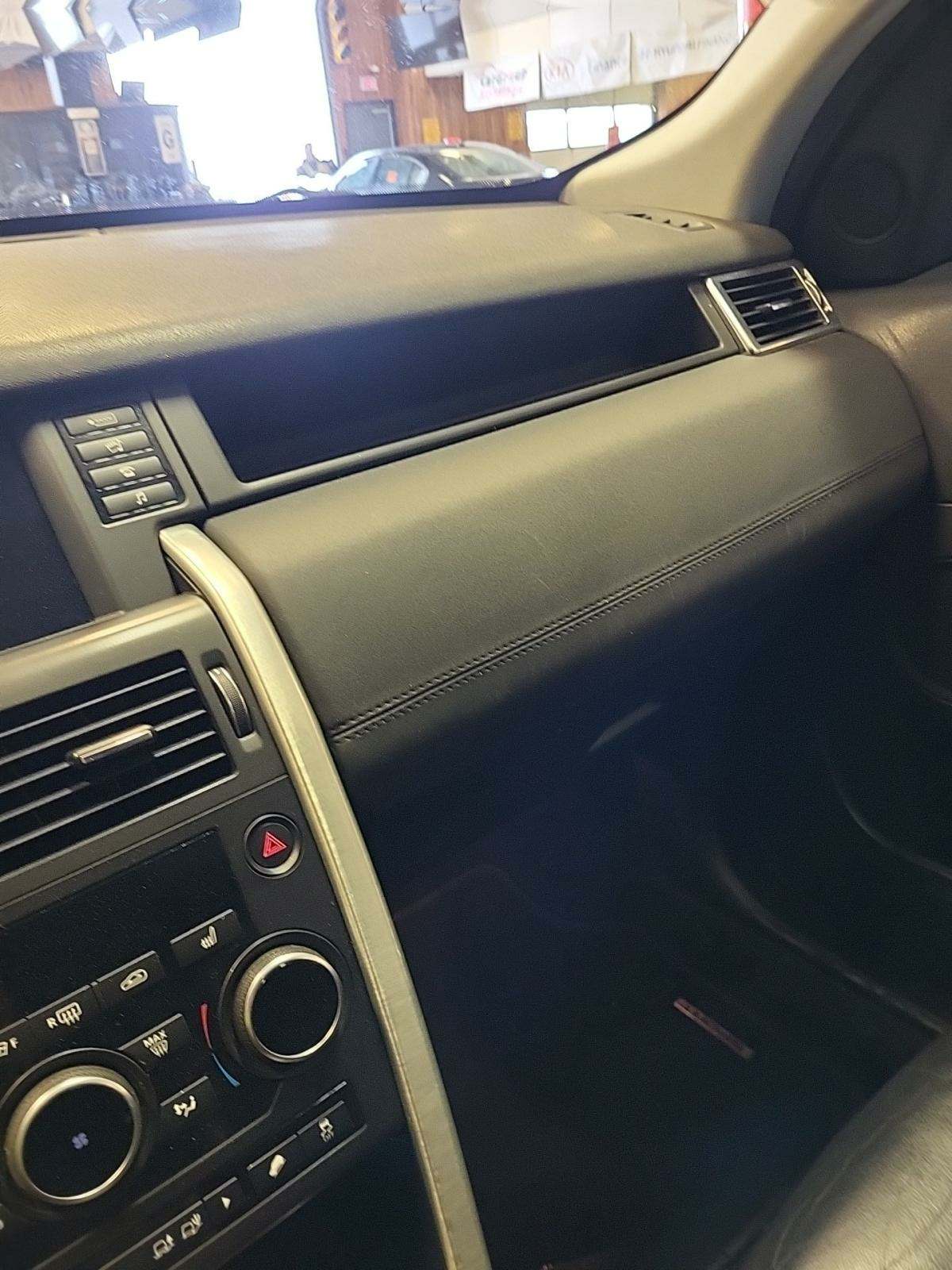 2016 Land Rover Discovery Sport SE AWD