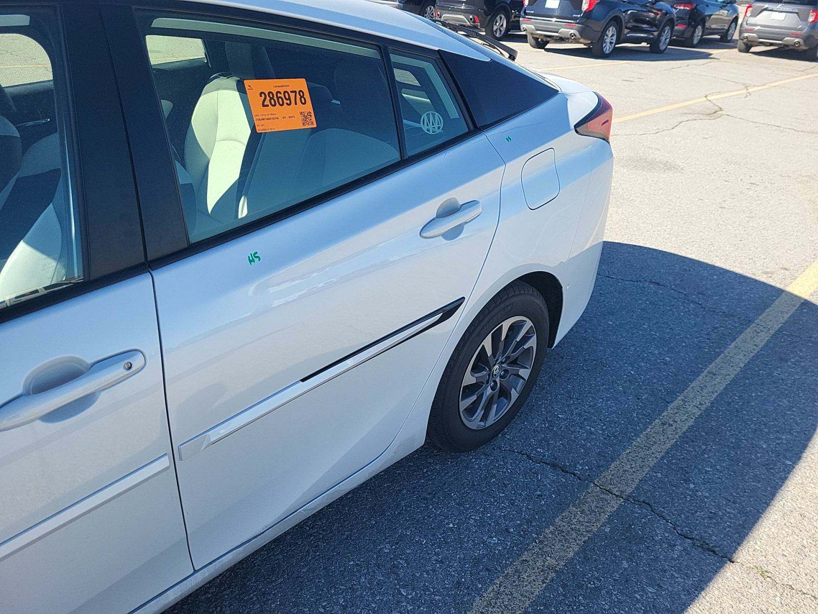 2022 Toyota Prius Limited FWD