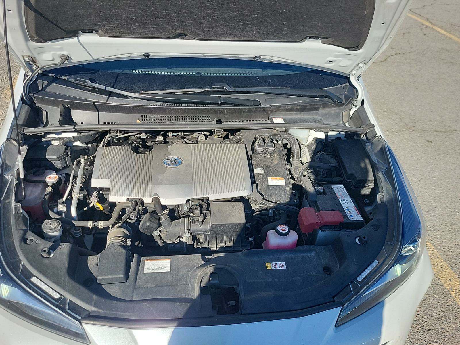 2022 Toyota Prius Limited FWD