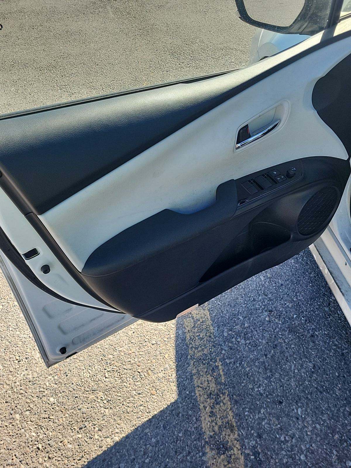 2022 Toyota Prius Limited FWD