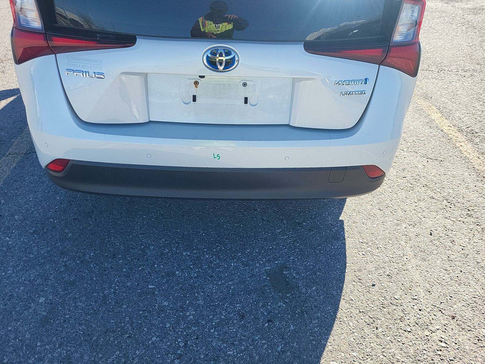 2022 Toyota Prius Limited FWD