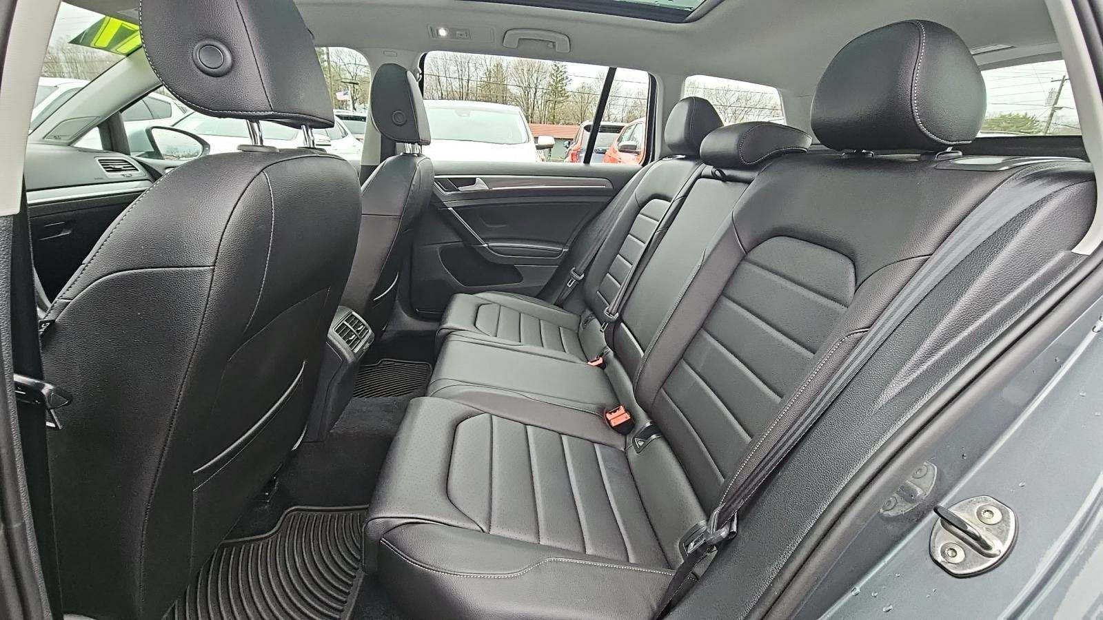 2017 Volkswagen Golf SEL AWD