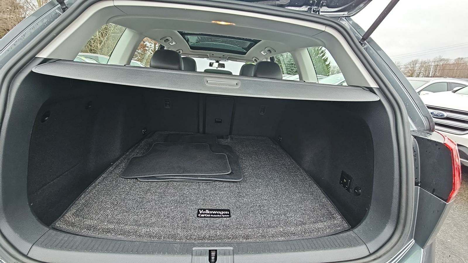 2017 Volkswagen Golf SEL AWD