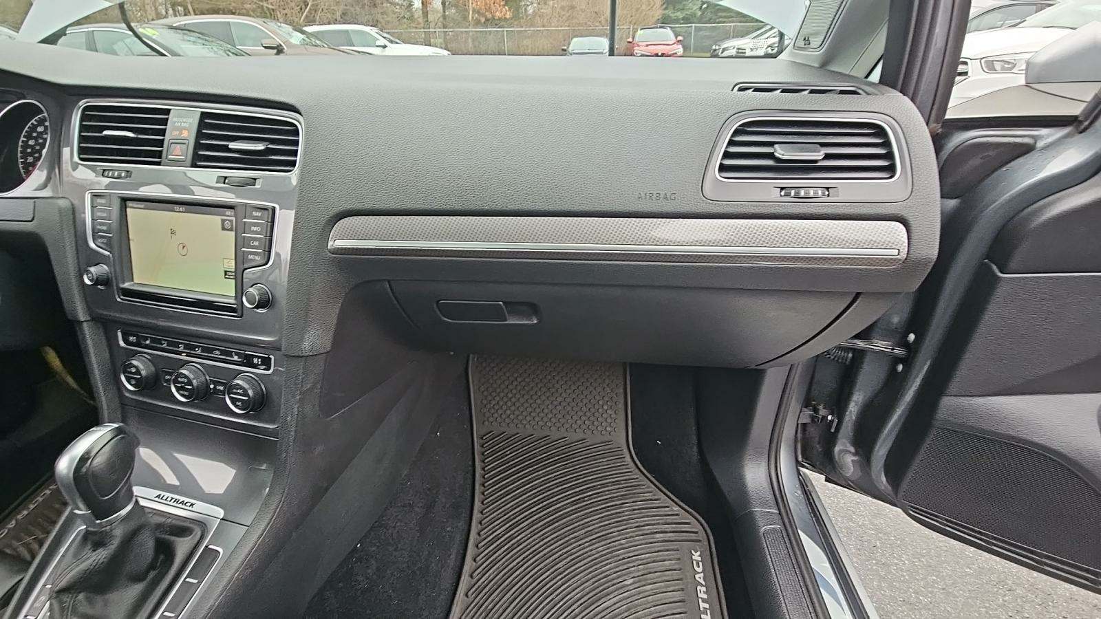 2017 Volkswagen Golf SEL AWD