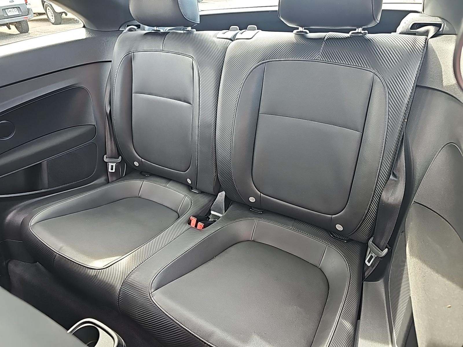 2017 Volkswagen Beetle 1.8T S FWD