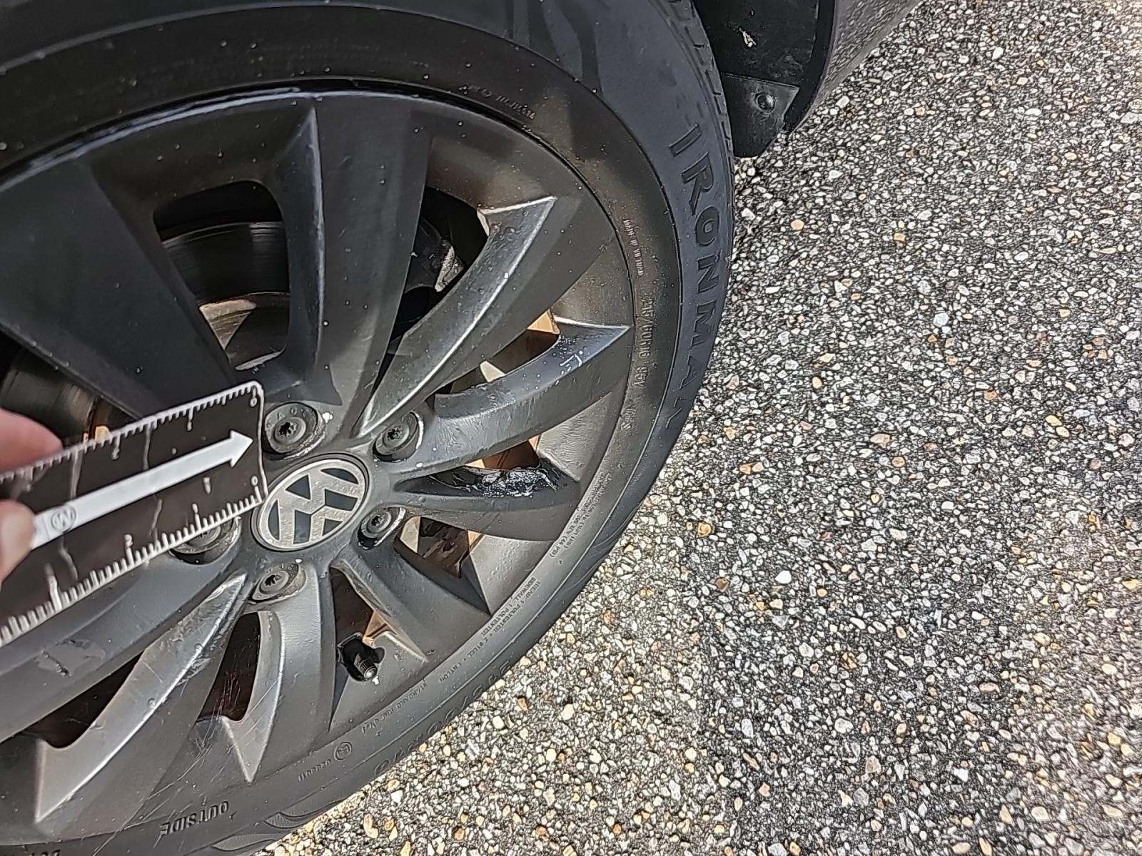 2017 Volkswagen Beetle 1.8T S FWD