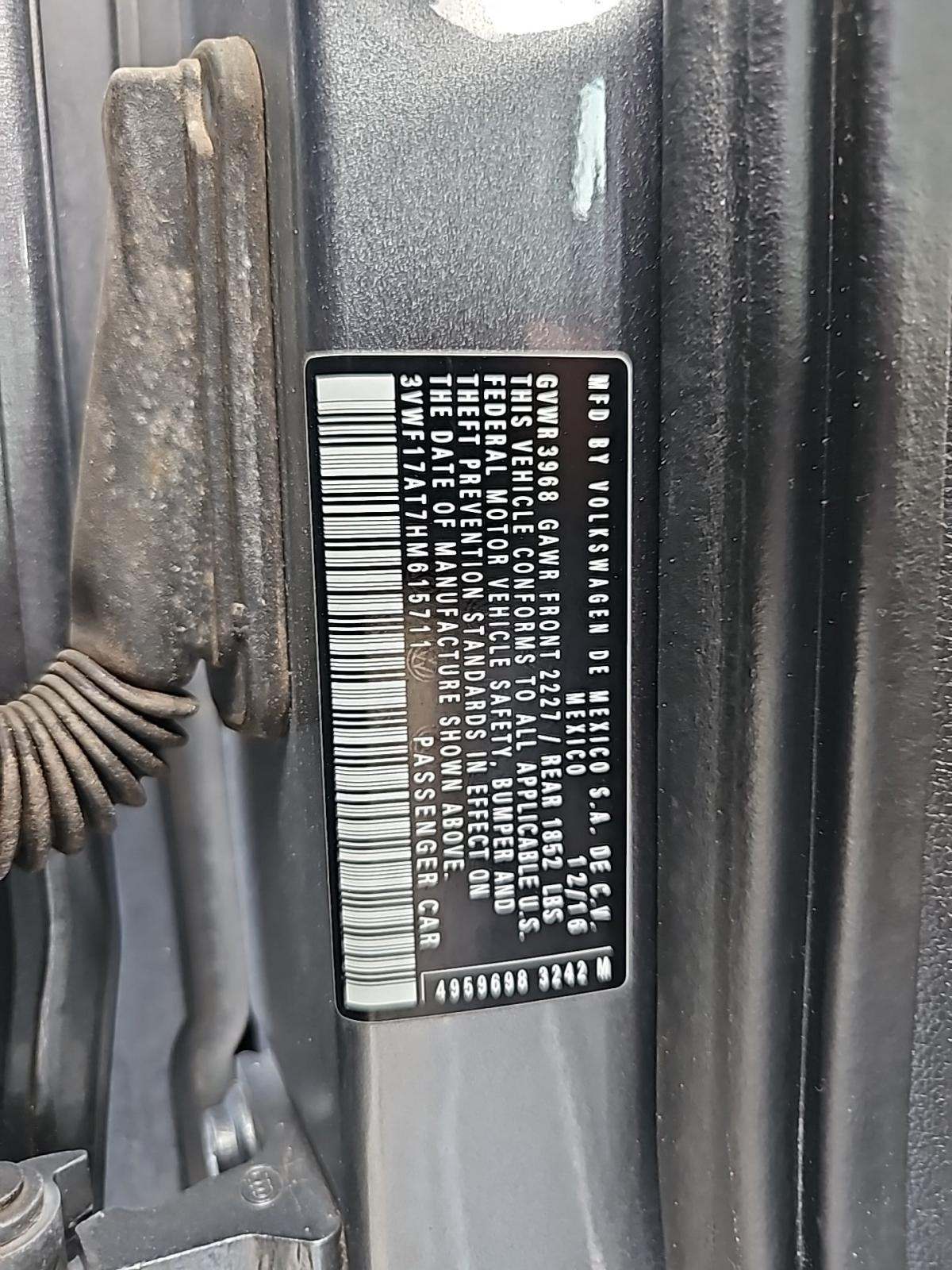 2017 Volkswagen Beetle 1.8T S FWD