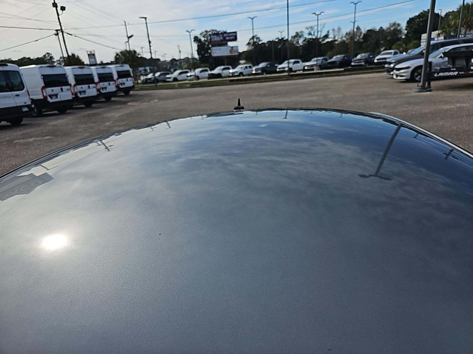 2017 Volkswagen Beetle 1.8T S FWD