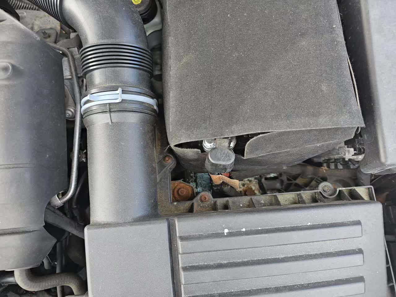 2017 Volkswagen Beetle 1.8T S FWD