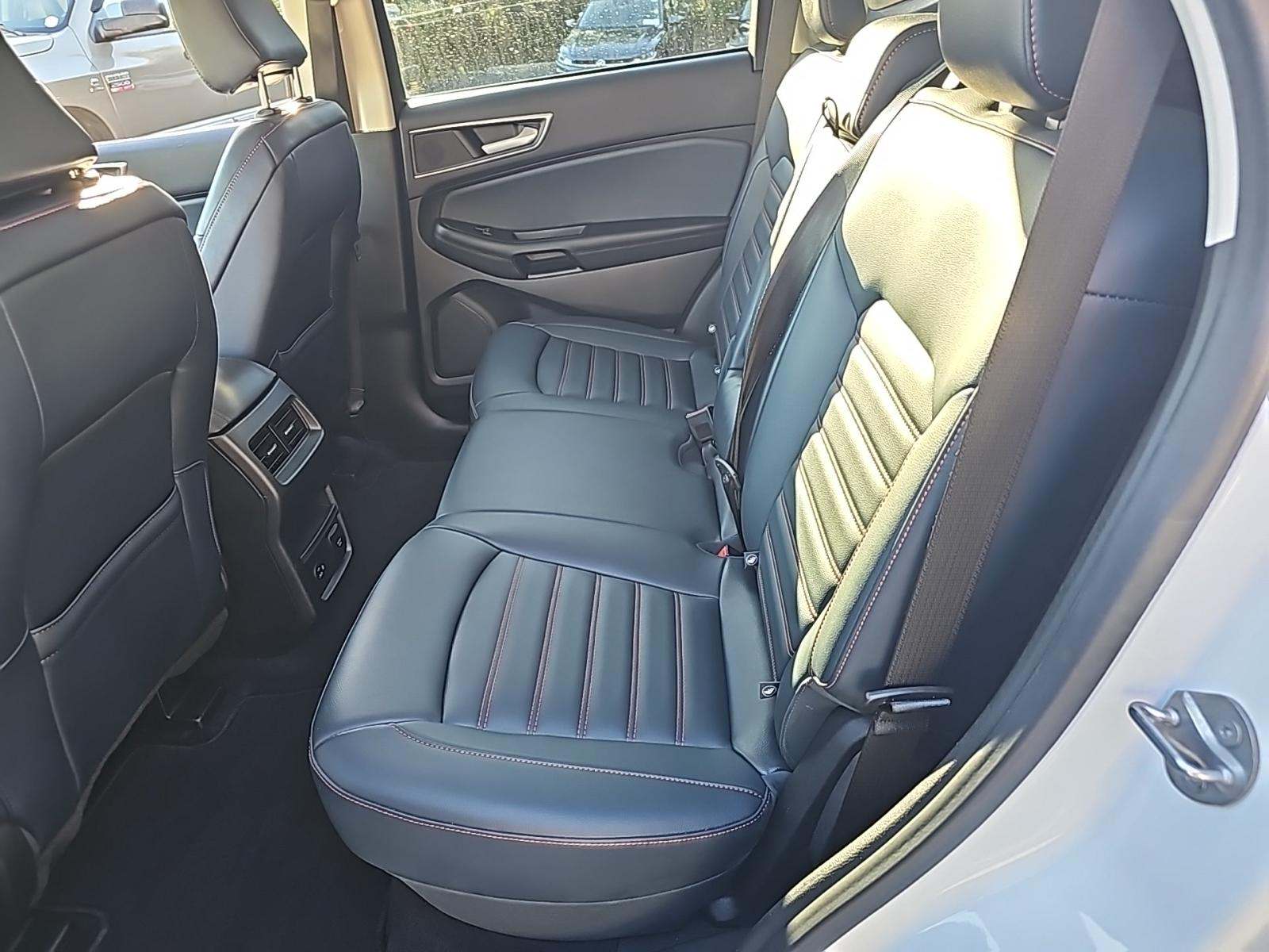 2022 Ford Edge SEL AWD