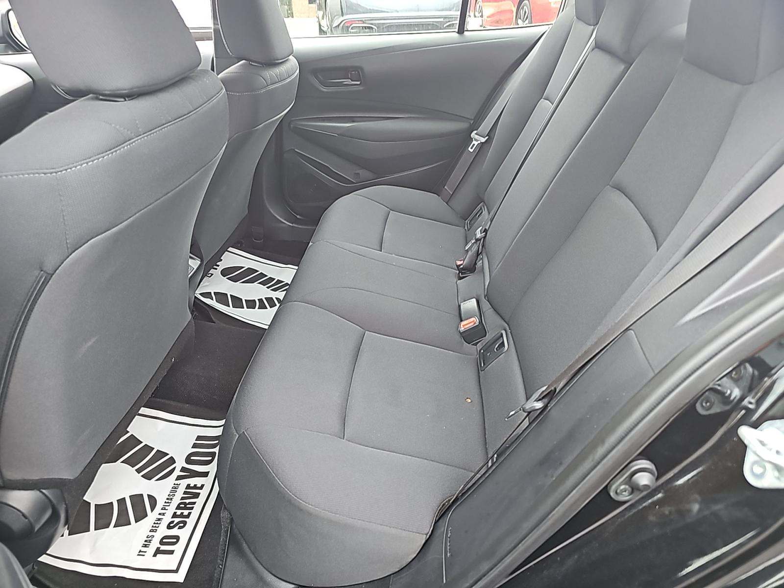 2025 Toyota Corolla LE FWD