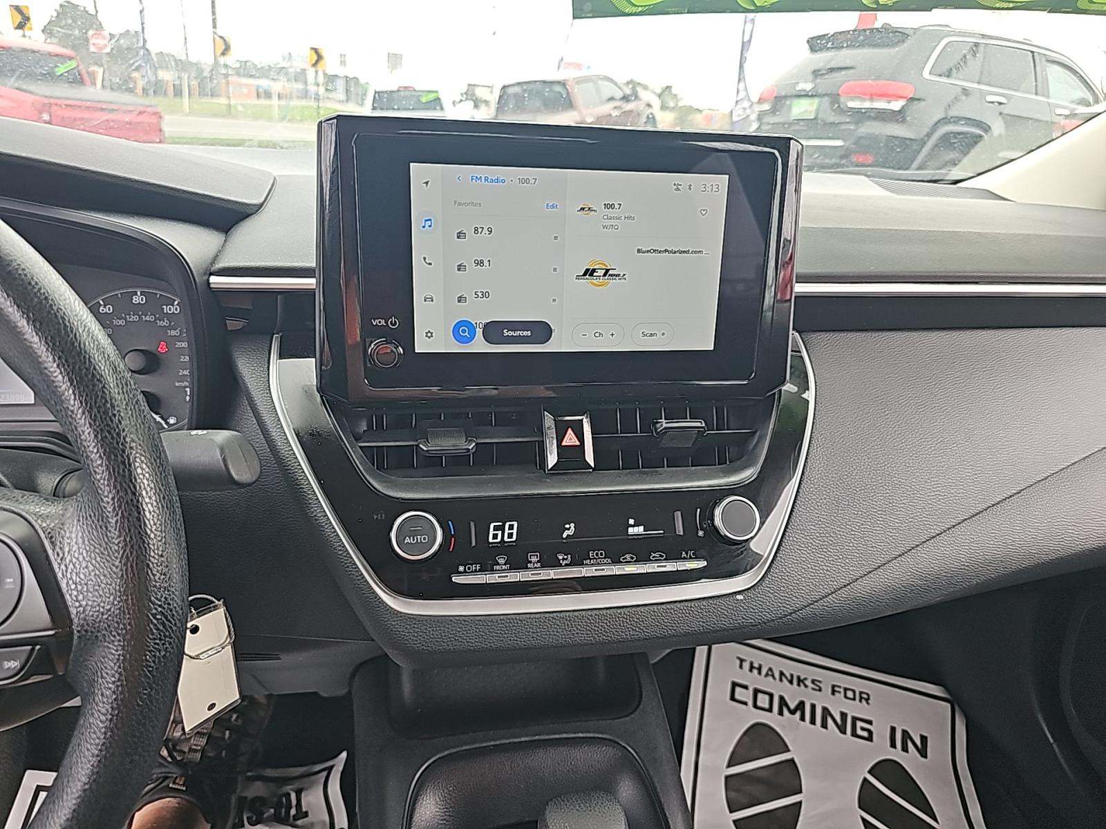 2025 Toyota Corolla LE FWD