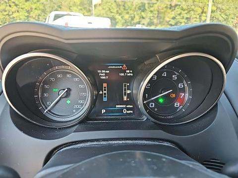 2015 Jaguar F-TYPE R RWD