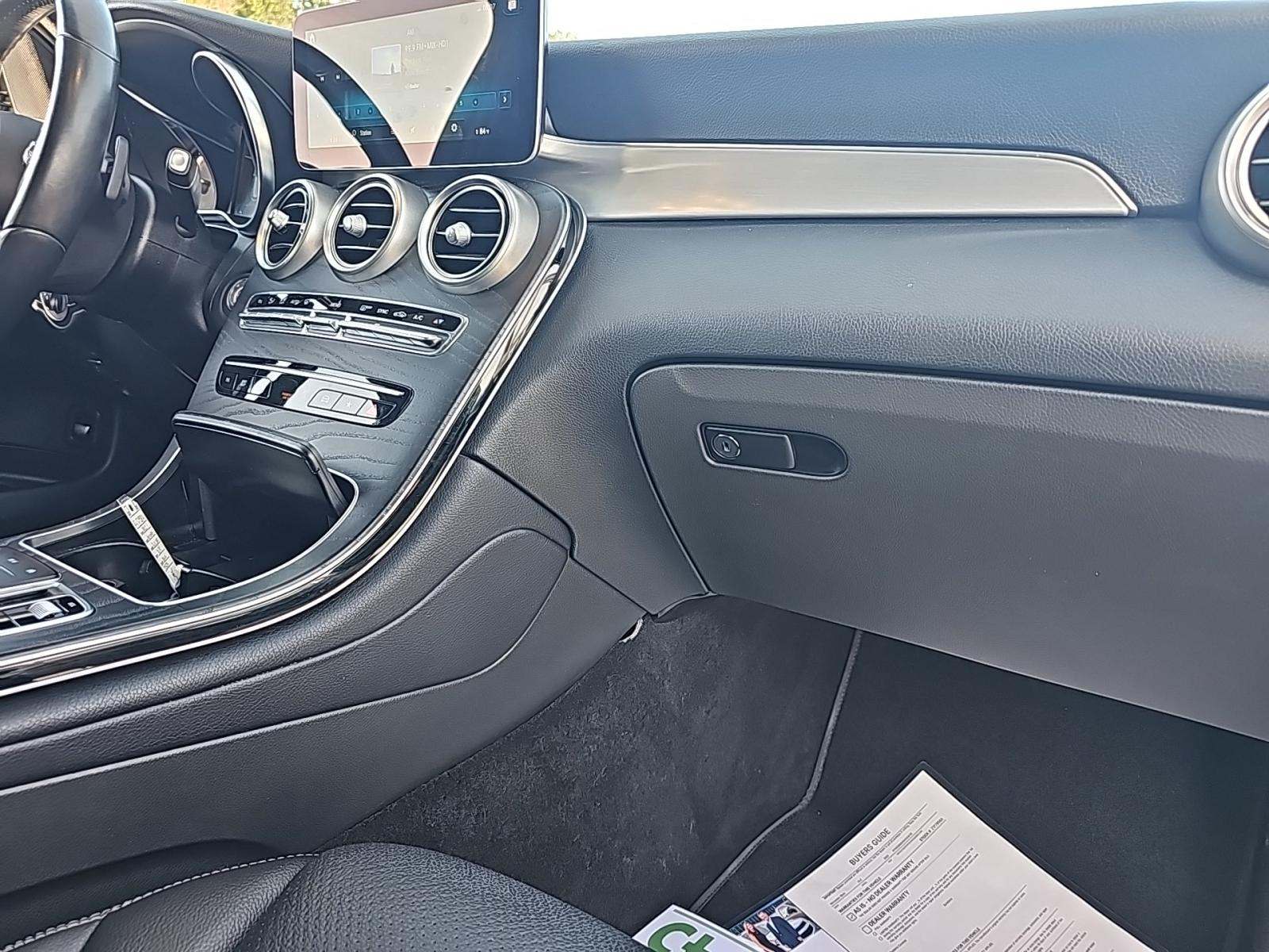 2022 Mercedes-Benz GLC GLC 300 AWD