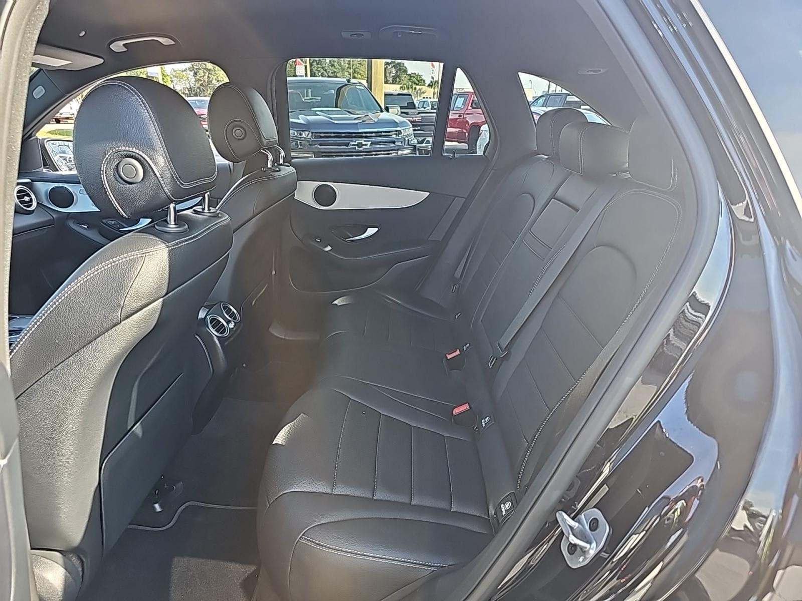 2022 Mercedes-Benz GLC GLC 300 AWD