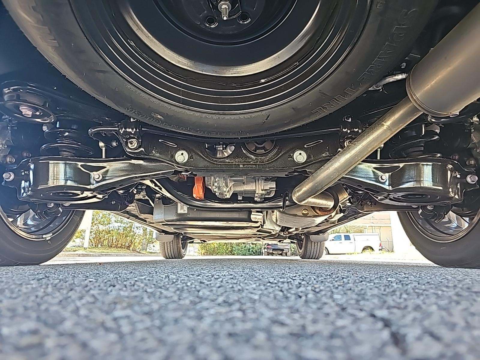 2025 Toyota Highlander Hybrid Platinum AWD