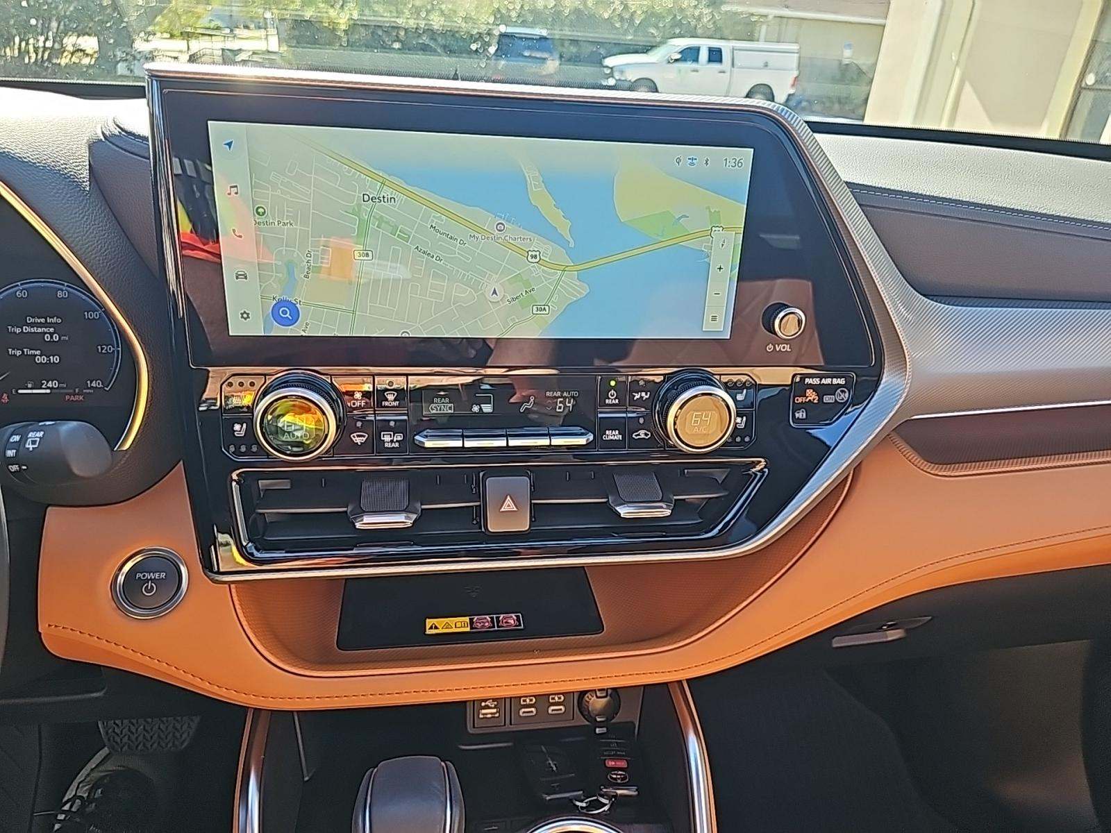 2025 Toyota Highlander Hybrid Platinum AWD