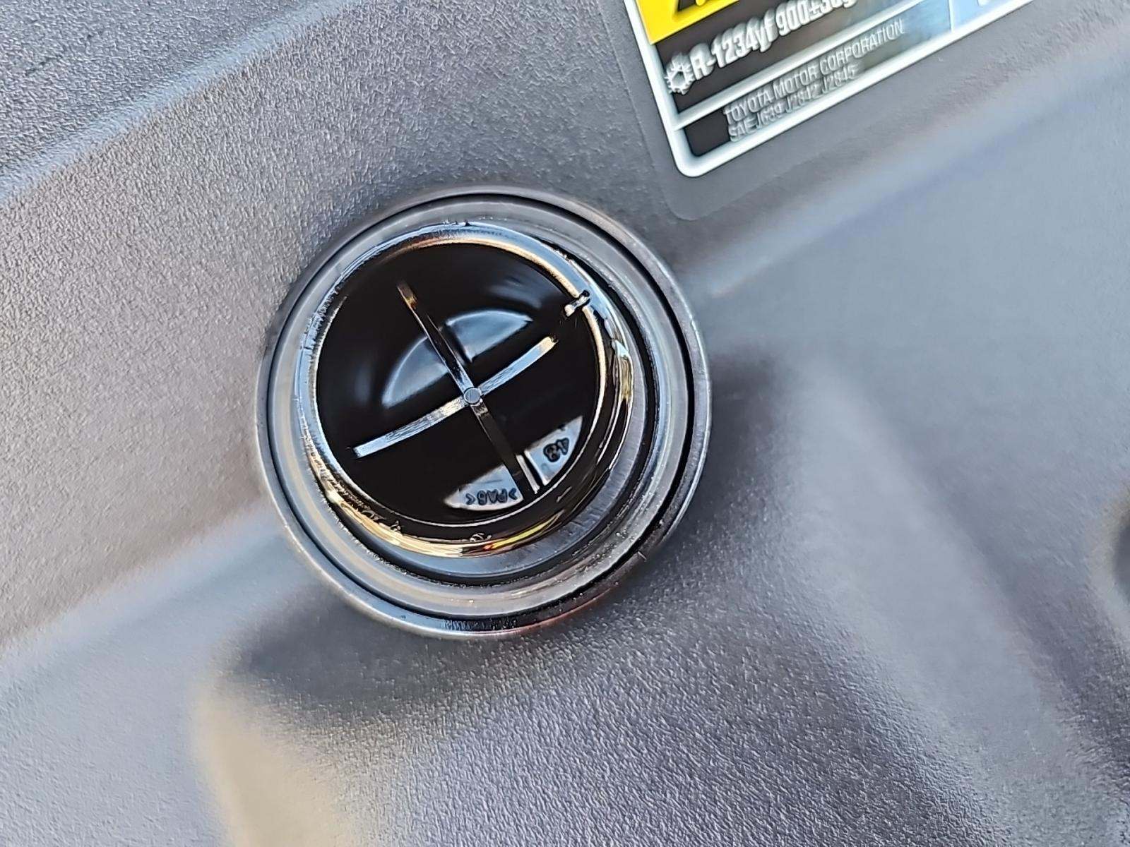 2025 Toyota Highlander Hybrid Platinum AWD