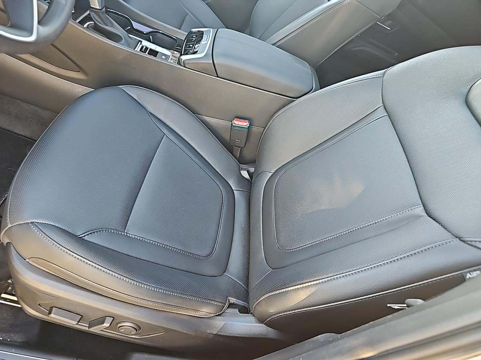 Hyundai Santa Cruz NIGHT Crew Cab Short Bed снимка Hyundai Santa Cruz NIGHT Crew Cab Short Bed