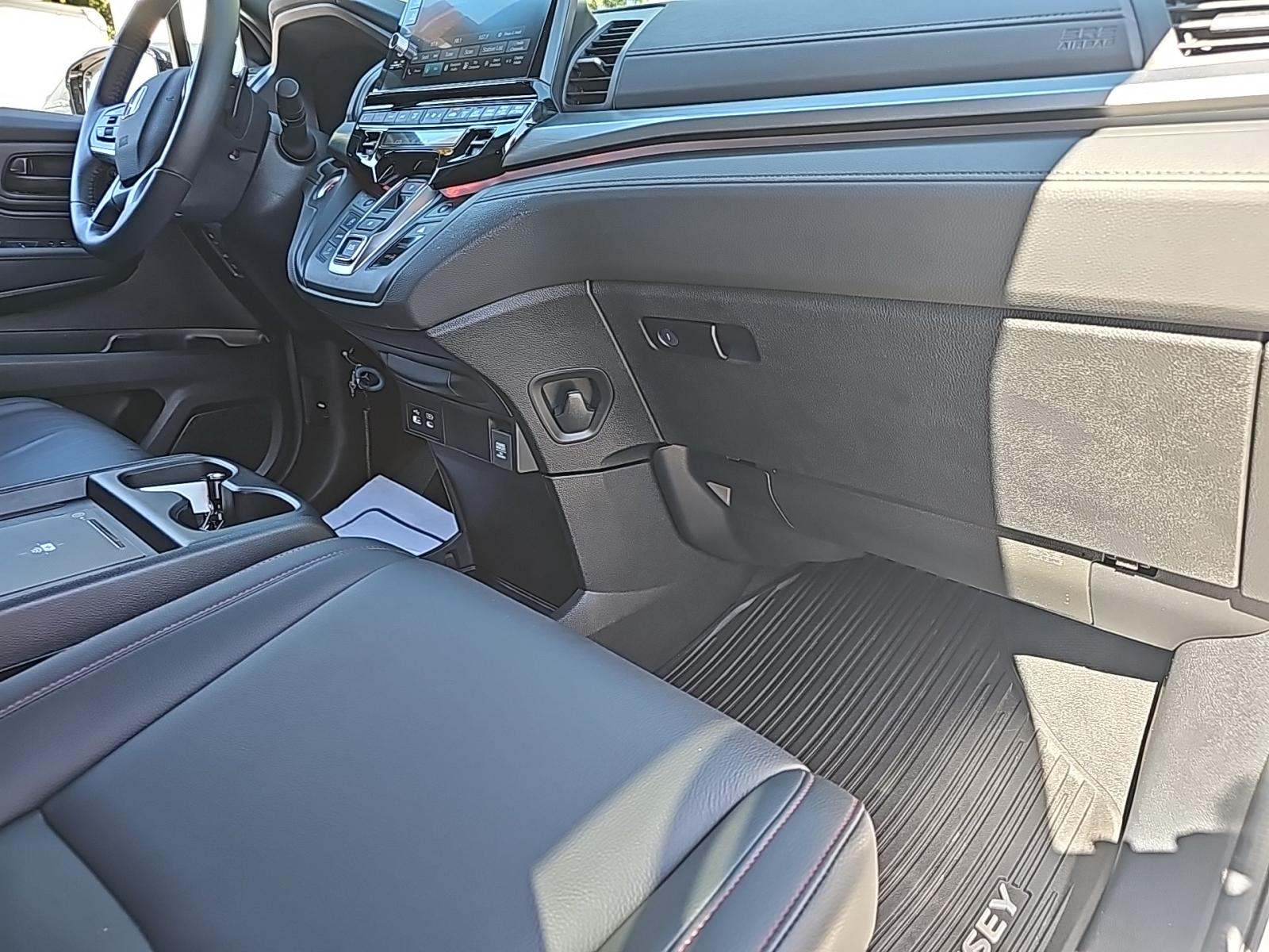 2025 Honda Odyssey Sport-L FWD