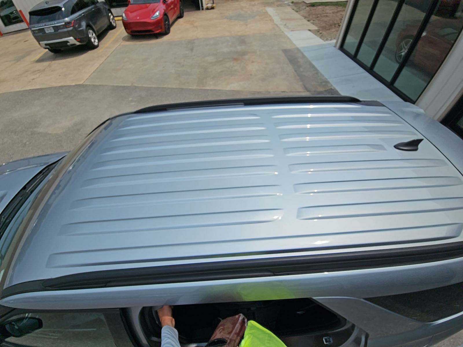 2024 Ford Explorer XLT RWD