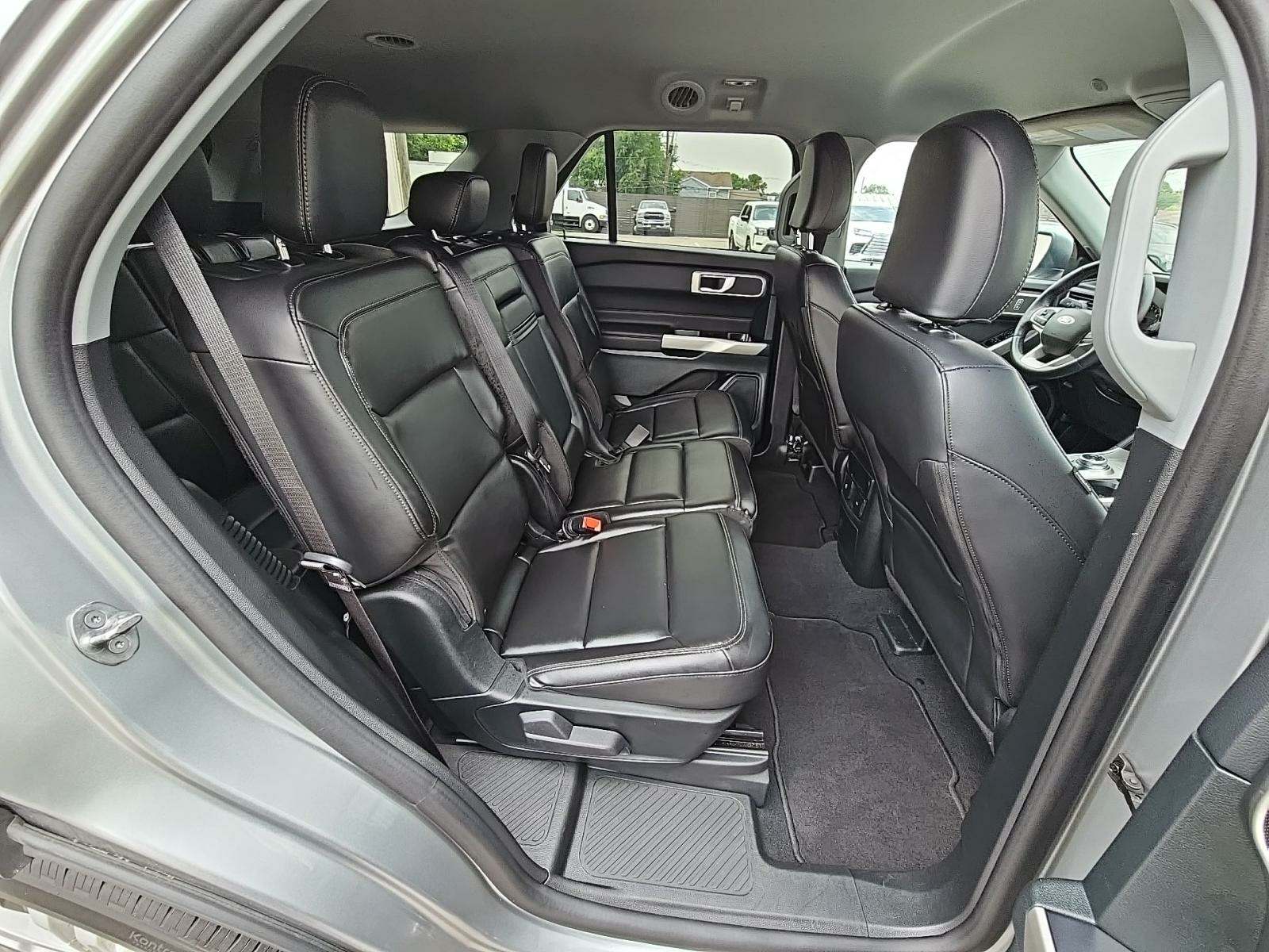 2024 Ford Explorer XLT RWD